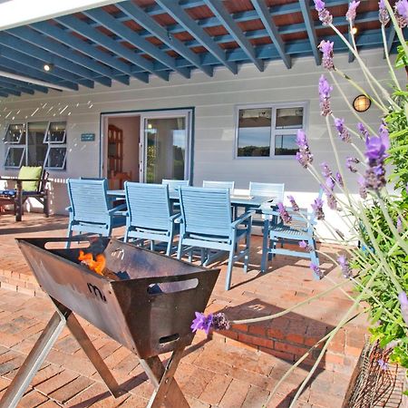 Atlantic Dream Beachfront Villa Scarborough Bagian luar foto